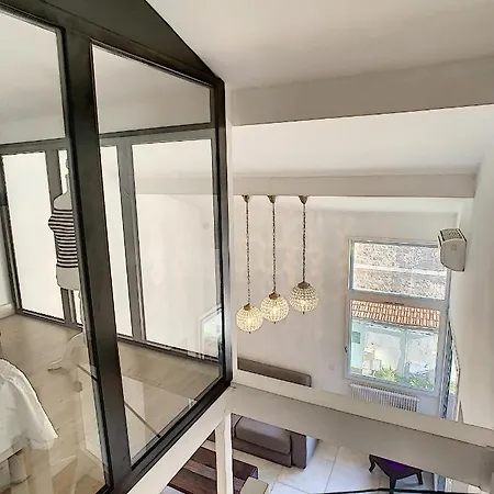 Duplex 6 A 7 Personnes, 100 M Des Plages Du Midi, Appartement Cannes